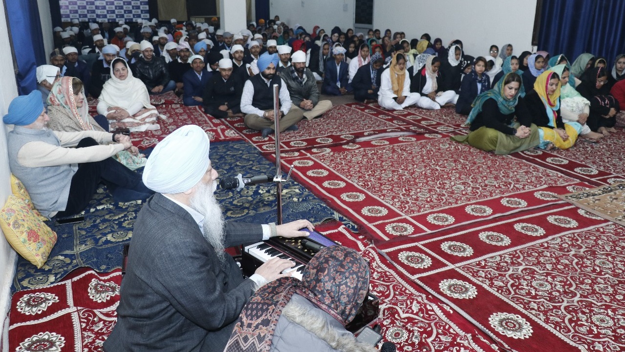 ਡੀ. ਬੀ. ਯੂ. ਨੇ ਸਾਹਿਬਜ਼ਾਦਿਆਂ ਦੀ ਸ਼ਹਾਦਤ ਨੂੰ ਸਮਰਪਿਤ ਸ਼੍ਰੀ ਸੁਖਮਨੀ ਸਾਹਿਬ ਦਾ ਪਾਠ ਕਰਵਾਇਆ